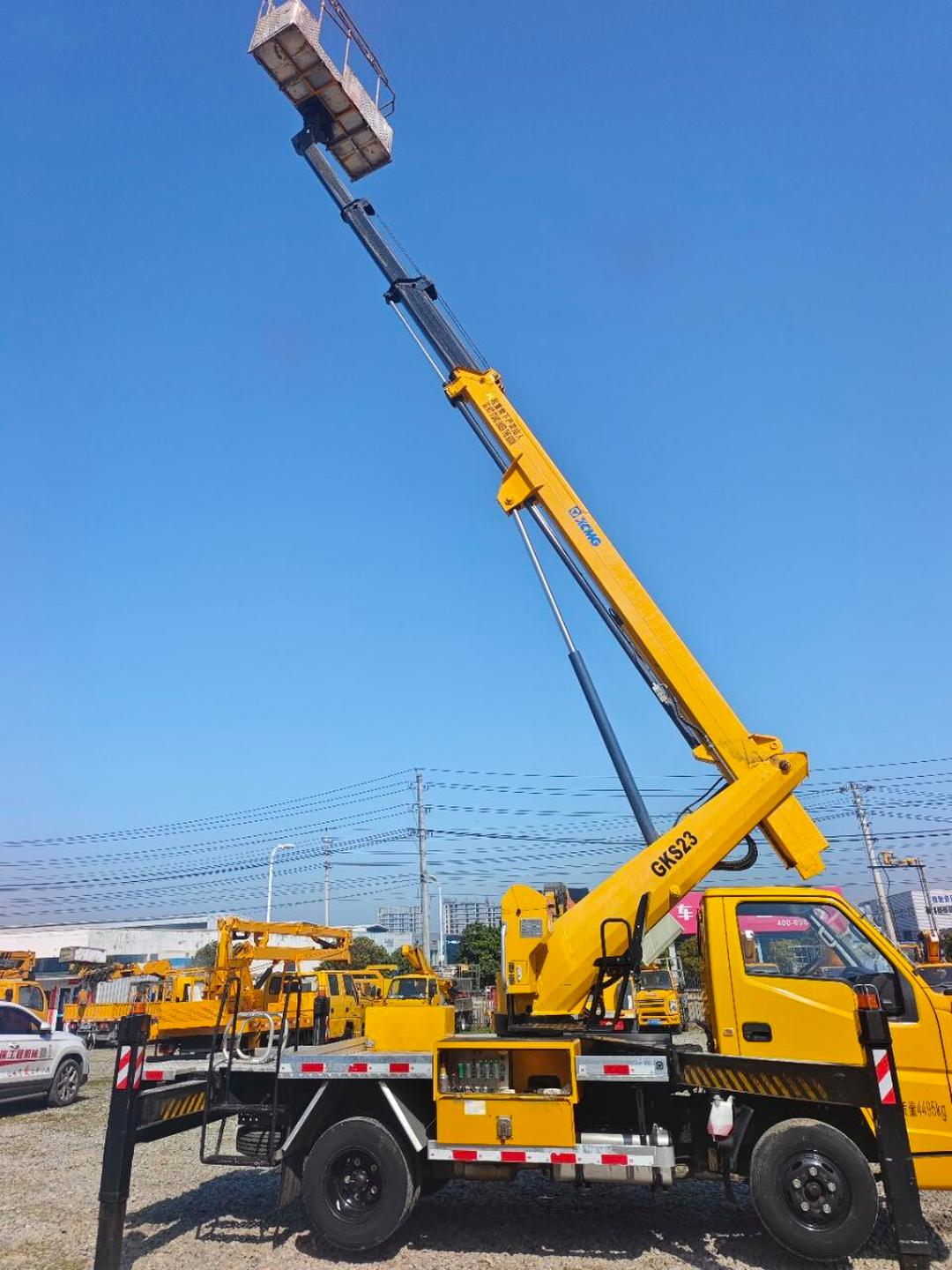 专业工程车辆优选 转让徐工23米高空作业车及清洗吸污车